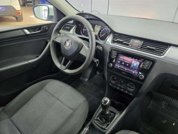 Skoda Rapid I Рестайлинг с пробегом 2019 года, цена 1 199 000 рублей, 152000 км, лифтбек, Автокод Объявления