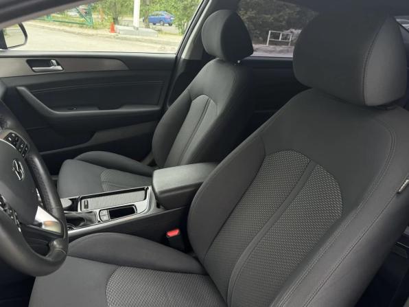 Hyundai Sonata VII (LF) Рестайлинг с пробегом 2018 года, цена 1 899 000 рублей, 115200 км, седан, Автокод Объявления