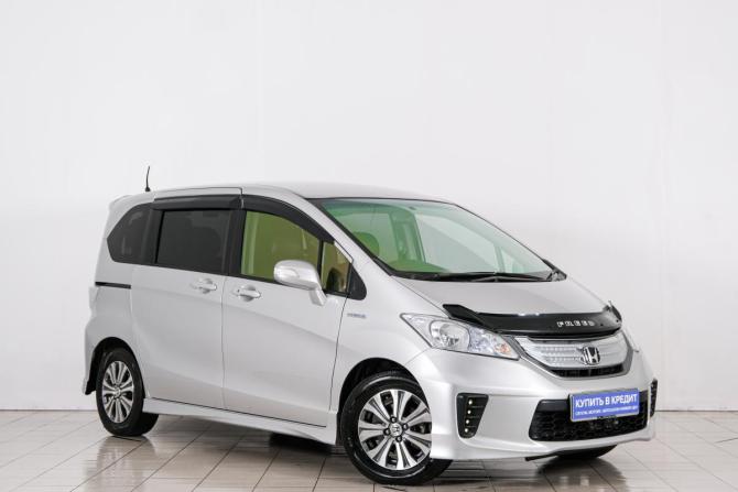 Honda Freed I Рестайлинг с пробегом 2013 года, цена 1 129 000 рублей, 147000 км, компактвэн, Автокод Объявления