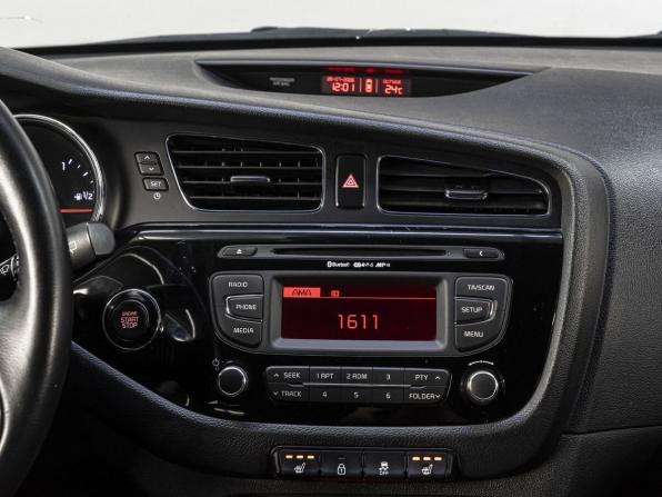 Kia Ceed II с пробегом 2012 года, цена 915 000 рублей, 197108 км, хэтчбек, Автокод Объявления
