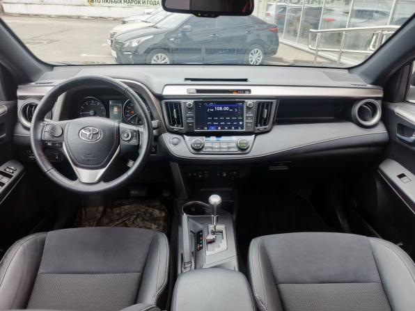 Toyota RAV4 IV (XA40) Рестайлинг с пробегом 2016 года, цена 2 849 700 рублей, 73688 км, внедорожник, Автокод Объявления