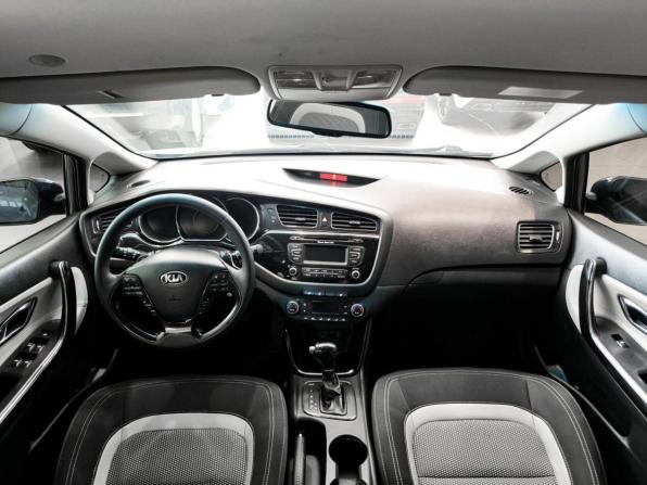 Kia Ceed II с пробегом 2013 года, цена 1 030 000 рублей, 180724 км, хэтчбек, Автокод Объявления