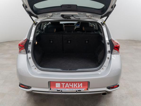 Toyota Auris II Рестайлинг с пробегом 2015 года, цена 1 297 000 рублей, 77633 км, хэтчбек, Автокод Объявления