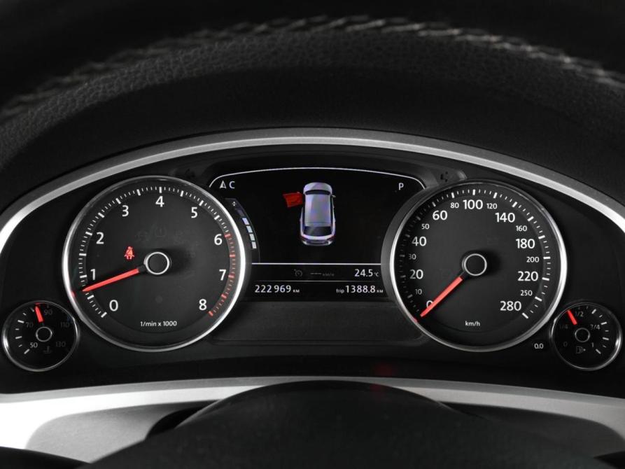 Volkswagen Touareg II Рестайлинг Ростов-на-Дону  - изображение 21