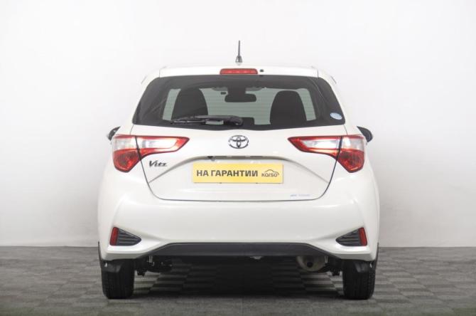 Toyota Vitz III (XP130) Рестайлинг с пробегом 2018 года, цена 1 029 000 рублей, 84000 км, хэтчбек, Автокод Объявления