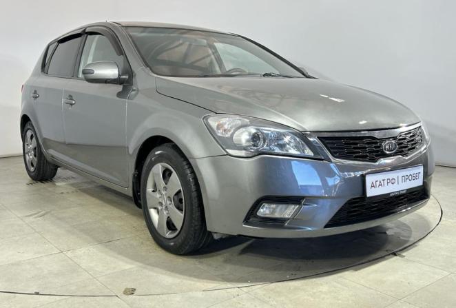 Kia Ceed I с пробегом 2010 года, цена 700 000 рублей, 175845 км, хэтчбек, Автокод Объявления
