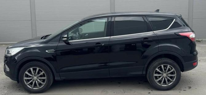 Ford Kuga II Рестайлинг с пробегом 2018 года, цена 1 790 000 рублей, 109436 км, внедорожник, Автокод Объявления