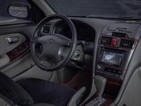 Nissan Maxima V (A33) с пробегом 2001 года, цена 311 000 рублей, 270000 км, седан, Автокод Объявления