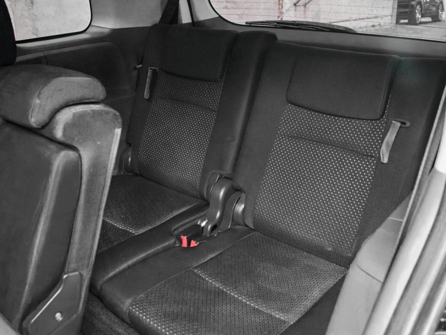 Toyota ISis I Рестайлинг Екатеринбург  - изображение 20