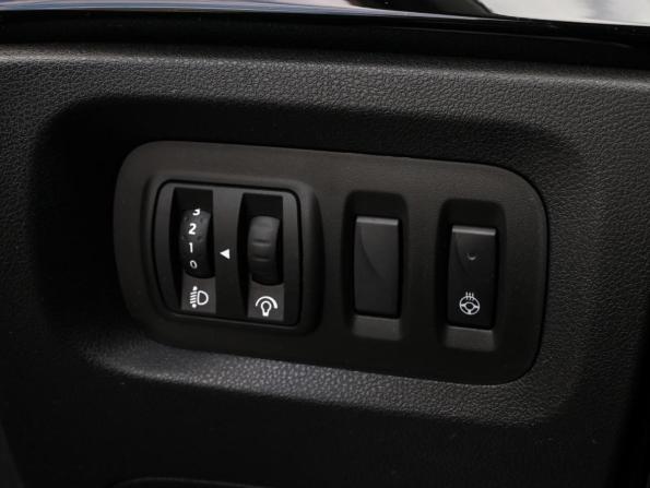 Renault Kaptur I Рестайлинг с пробегом 2021 года, цена 1 727 000 рублей, 42106 км, внедорожник, Автокод Объявления