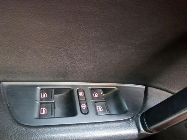 Volkswagen Touareg II с пробегом 2011 года, цена 1 670 000 рублей, 274901 км, внедорожник, Автокод Объявления