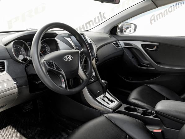 Hyundai Avante V с пробегом 2012 года, цена 895 000 рублей, 155015 км, седан, Автокод Объявления