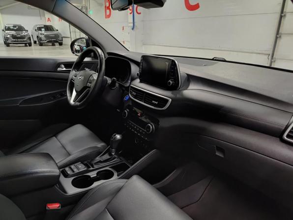 Hyundai Tucson III Рестайлинг с пробегом 2019 года, цена 2 750 000 рублей, 111800 км, внедорожник, Автокод Объявления