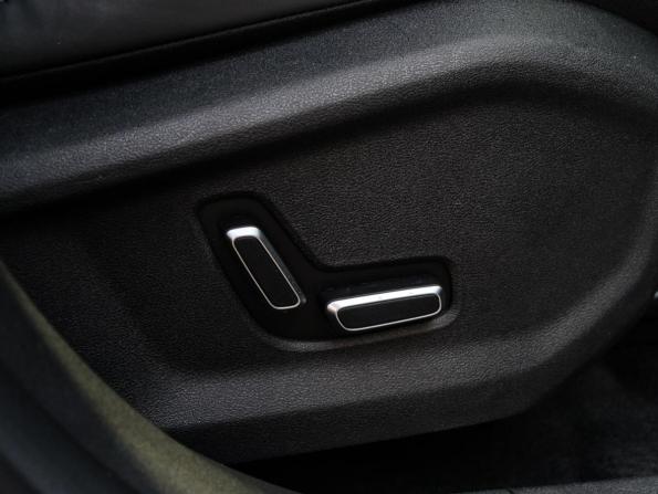 Geely Monjaro I с пробегом 2023 года, цена 3 210 000 рублей, 28000 км, внедорожник, Автокод Объявления
