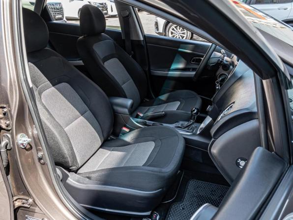 Kia Ceed II Рестайлинг с пробегом 2018 года, цена 1 750 000 рублей, 52266 км, универсал, Автокод Объявления