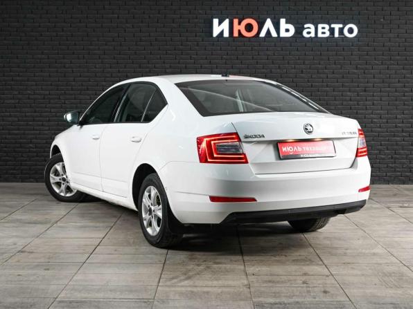 Skoda Octavia III (A7) с пробегом 2015 года, цена 1 180 000 рублей, 232578 км, лифтбек, Автокод Объявления