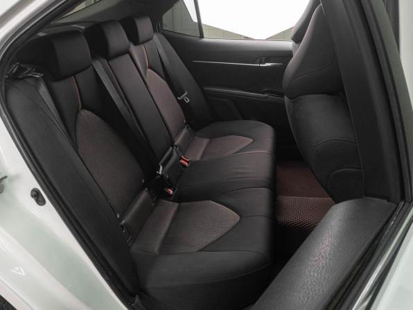 Toyota Camry VIII (XV70) с пробегом 2019 года, цена 2 159 000 рублей, 120142 км, седан, Автокод Объявления