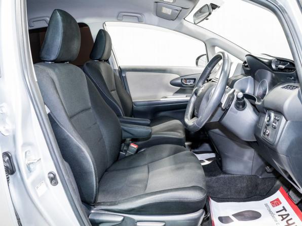 Toyota Wish II с пробегом 2010 года, цена 1 350 000 рублей, 183310 км, минивэн, Автокод Объявления