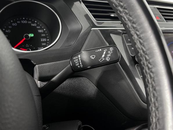 Volkswagen Tiguan II с пробегом 2020 года, цена 2 370 000 рублей, 136734 км, внедорожник, Автокод Объявления