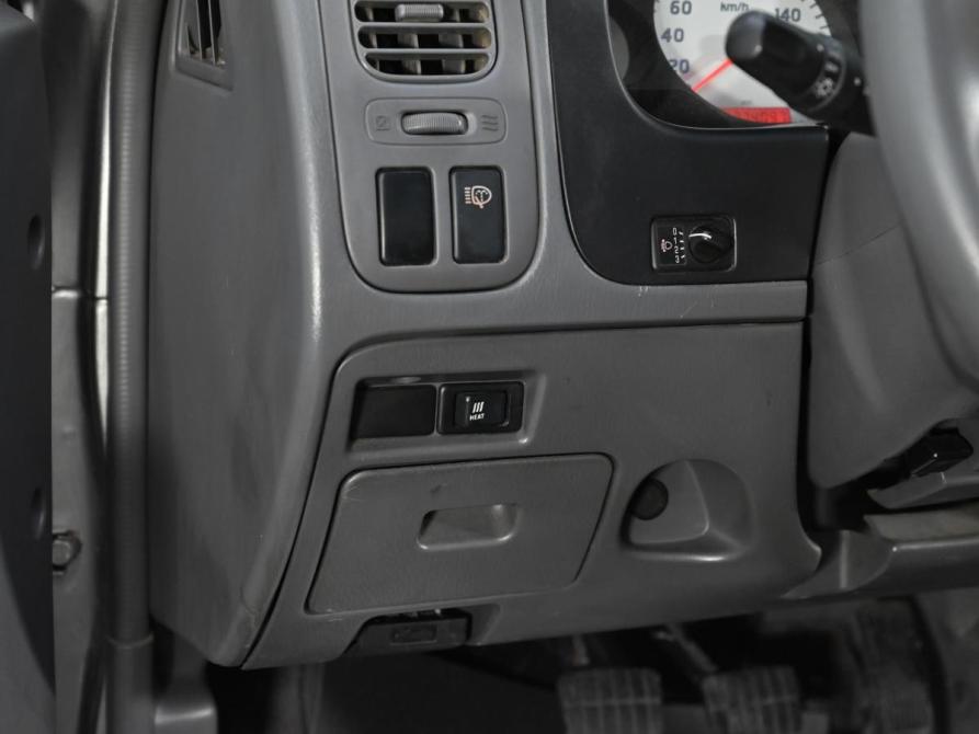 Nissan NP300 Москва  - изображение 8