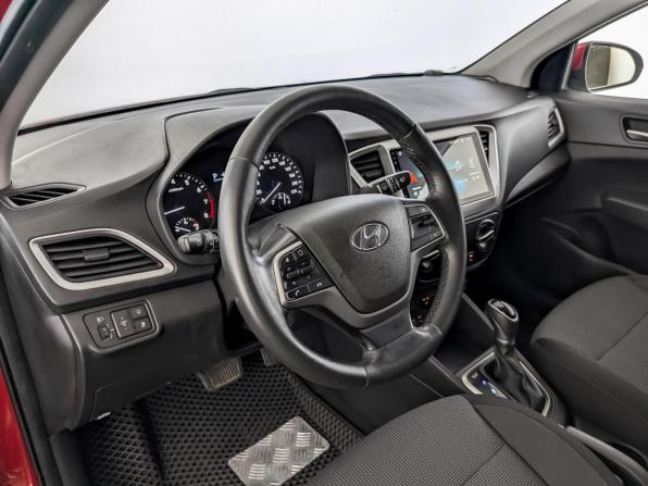 Hyundai Solaris II с пробегом 2019 года, цена 1 275 000 рублей, 163556 км, седан, Автокод Объявления