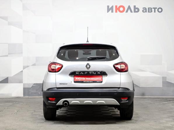 Renault Kaptur I с пробегом 2016 года, цена 1 400 000 рублей, 122987 км, внедорожник, Автокод Объявления