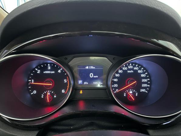 Kia Carnival III с пробегом 2019 года, цена 2 830 000 рублей, 100518 км, минивэн, Автокод Объявления