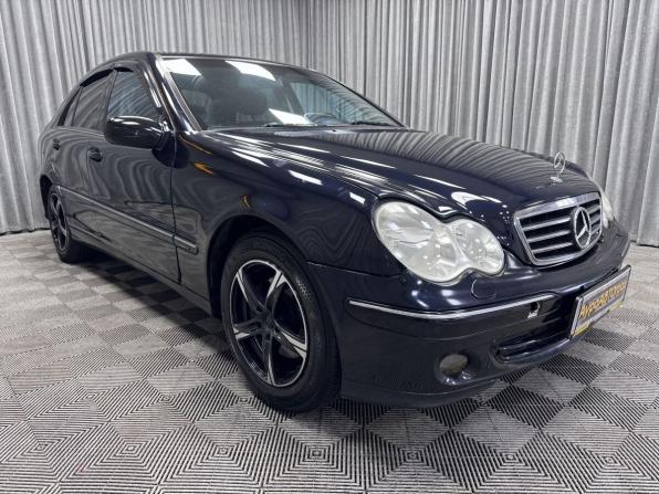 Mercedes-Benz C-Класс II (W203) Рестайлинг с пробегом 2005 года, цена 640 000 рублей, 437359 км, седан, Автокод Объявления