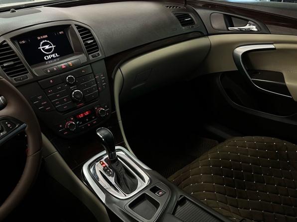 Opel Insignia I с пробегом 2011 года, цена 899 000 рублей, 135100 км, седан, Автокод Объявления