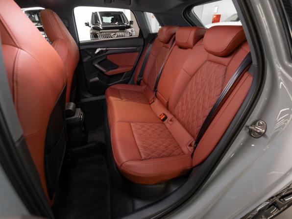 Audi A3 IV (8Y) Рестайлинг с пробегом 2025 года, цена 3 900 000 рублей, 10 км, хэтчбек, Автокод Объявления