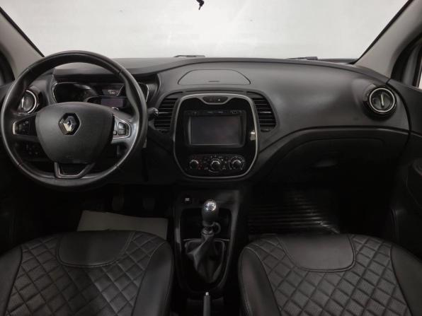 Renault Kaptur I с пробегом 2017 года, цена 1 660 000 рублей, 57616 км, внедорожник, Автокод Объявления