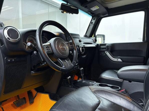 Jeep Wrangler III (JK) с пробегом 2012 года, цена 2 649 000 рублей, 148434 км, внедорожник, Автокод Объявления