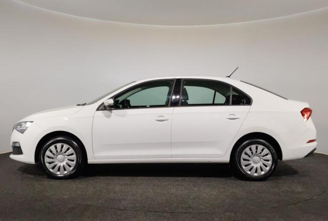 Skoda Rapid II с пробегом 2021 года, цена 1 680 000 рублей, 70956 км, лифтбек, Автокод Объявления
