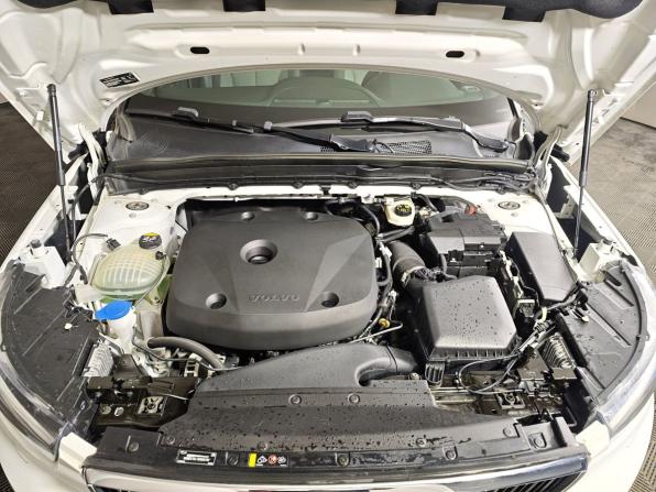 Volvo XC40 I с пробегом 2020 года, цена 3 393 000 рублей, 51104 км, внедорожник, Автокод Объявления