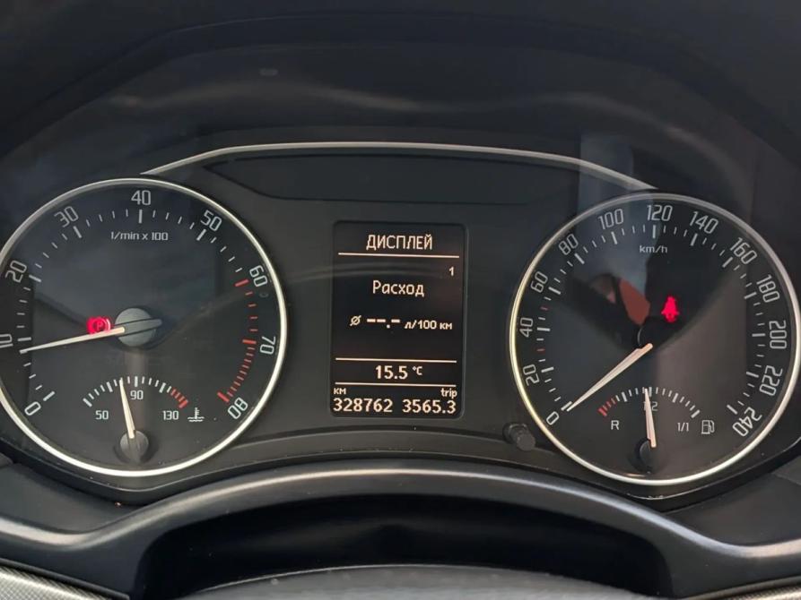 Skoda Octavia II (A5) Рестайлинг Москва  - изображение 14