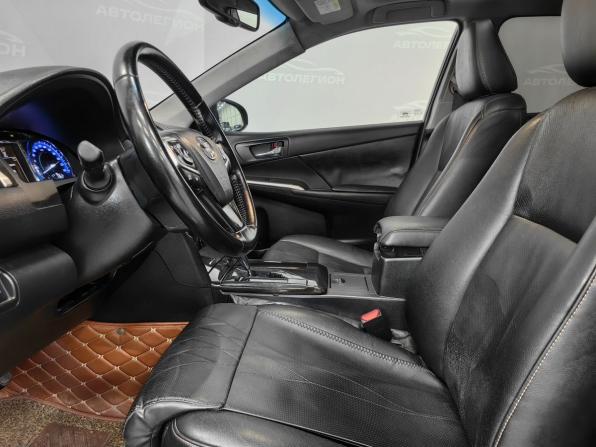 Toyota Camry VII (XV50) Рестайлинг с пробегом 2015 года, цена 1 650 000 рублей, 251915 км, седан, Автокод Объявления