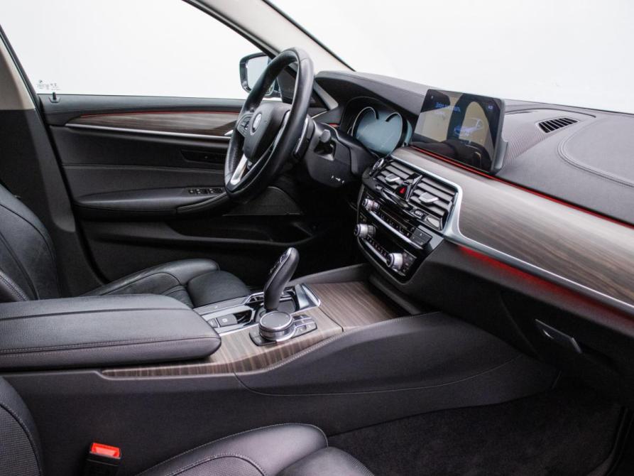 BMW 5 серии VII (G30/G31/G38) Москва  - изображение 10