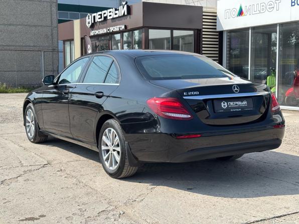 Mercedes-Benz E-Класс V (W213 S213 C238) с пробегом 2017 года, цена 2 590 000 рублей, 102900 км, седан, Автокод Объявления
