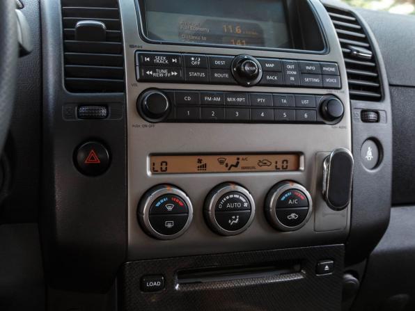 Nissan Pathfinder III с пробегом 2007 года, цена 1 020 000 рублей, 279003 км, внедорожник, Автокод Объявления