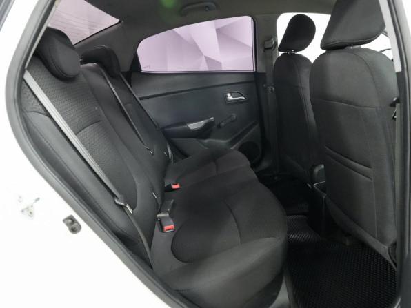 Kia Rio III с пробегом 2015 года, цена 980 000 рублей, 153898 км, седан, Автокод Объявления