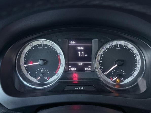 Skoda Rapid I Рестайлинг с пробегом 2018 года, цена 1 349 000 рублей, 72863 км, лифтбек, Автокод Объявления
