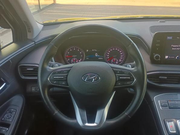 Hyundai Santa Fe IV Рестайлинг с пробегом 2021 года, цена 3 680 000 рублей, 64040 км, внедорожник, Автокод Объявления