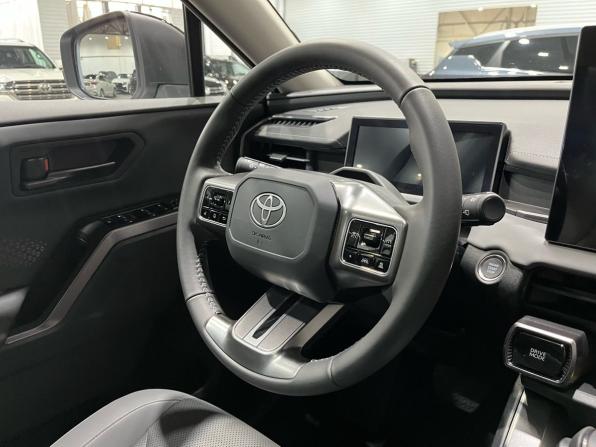 Toyota RAV4 VI (XA60) с пробегом 2026 года, цена 4 340 000 рублей, 16 км, внедорожник, Автокод Объявления