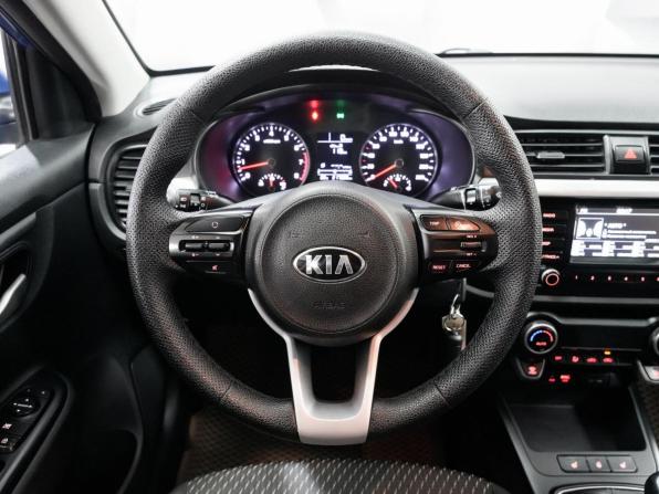 Kia Rio IV с пробегом 2018 года, цена 885 000 рублей, 217000 км, седан, Автокод Объявления