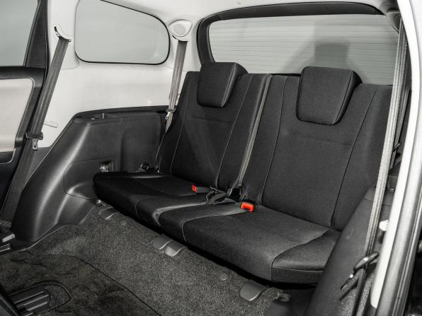 Toyota Wish II с пробегом 2009 года, цена 1 320 000 рублей, 85858 км, минивэн, Автокод Объявления