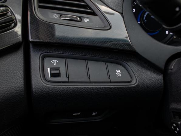 Hyundai Grandeur V с пробегом 2012 года, цена 1 580 000 рублей, 118183 км, седан, Автокод Объявления