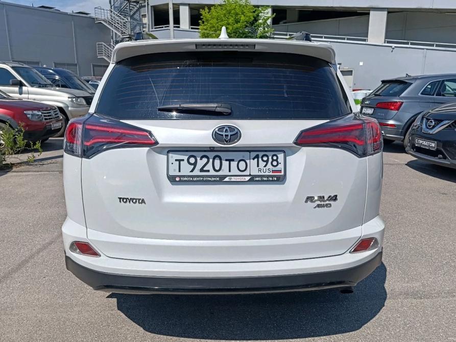 Toyota RAV4 IV (XA40) Рестайлинг Санкт-Петербург  - изображение 3