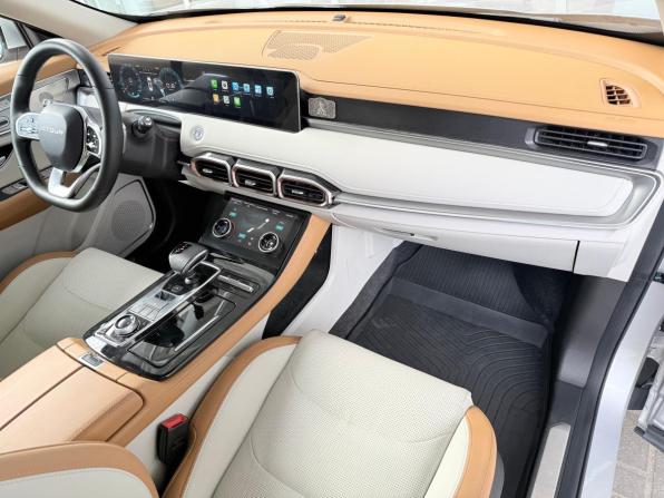 JETOUR X70+ I Рестайлинг с пробегом 2024 года, цена 2 239 000 рублей, 16000 км, внедорожник, Автокод Объявления