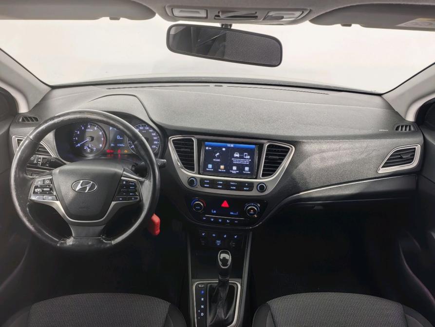 Hyundai Solaris II Санкт-Петербург  - изображение 9