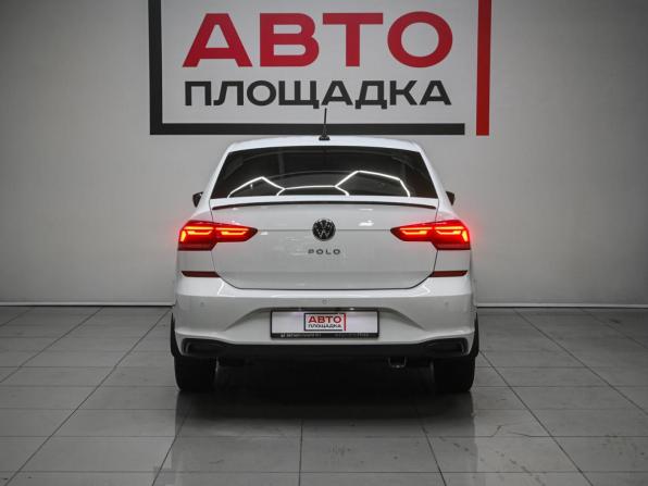 Volkswagen Polo VI с пробегом 2021 года, цена 1 599 000 рублей, 120642 км, лифтбек, Автокод Объявления